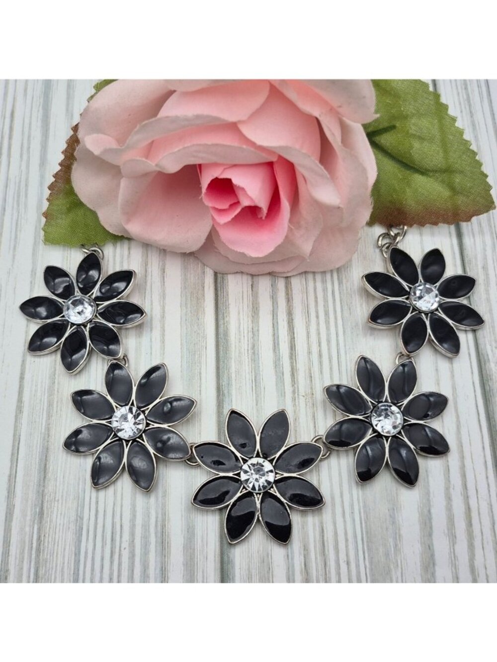 Black Flower Statement Necklace Rhinestone Accents Silver Chain Collar  Bib 18”